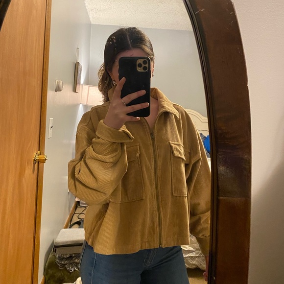 Corduroy 😍 - Picture 3 of 3